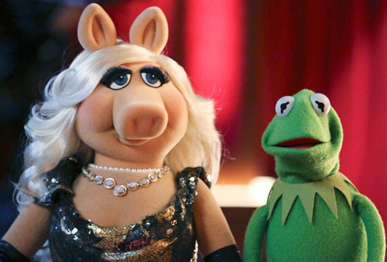 Miss Piggy in compagnia di Kermit la Rana