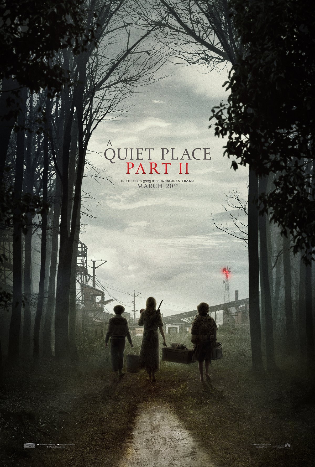 I tre protagonisti del film in cammino nel poster di A Quiet Place: Part II