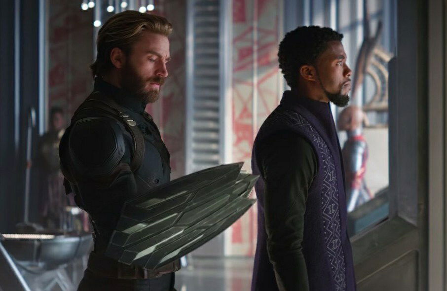 Clicca per vedere l'immagine originale Lo scudo wakandiano di Captain America