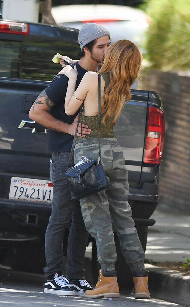 Bella Thorne e Tyler Posey avvistati mentre si baciano