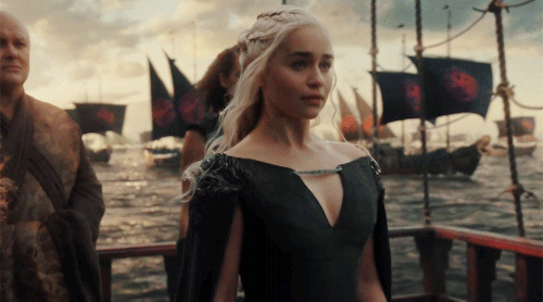 Daenerys Targaryen parte in nave
