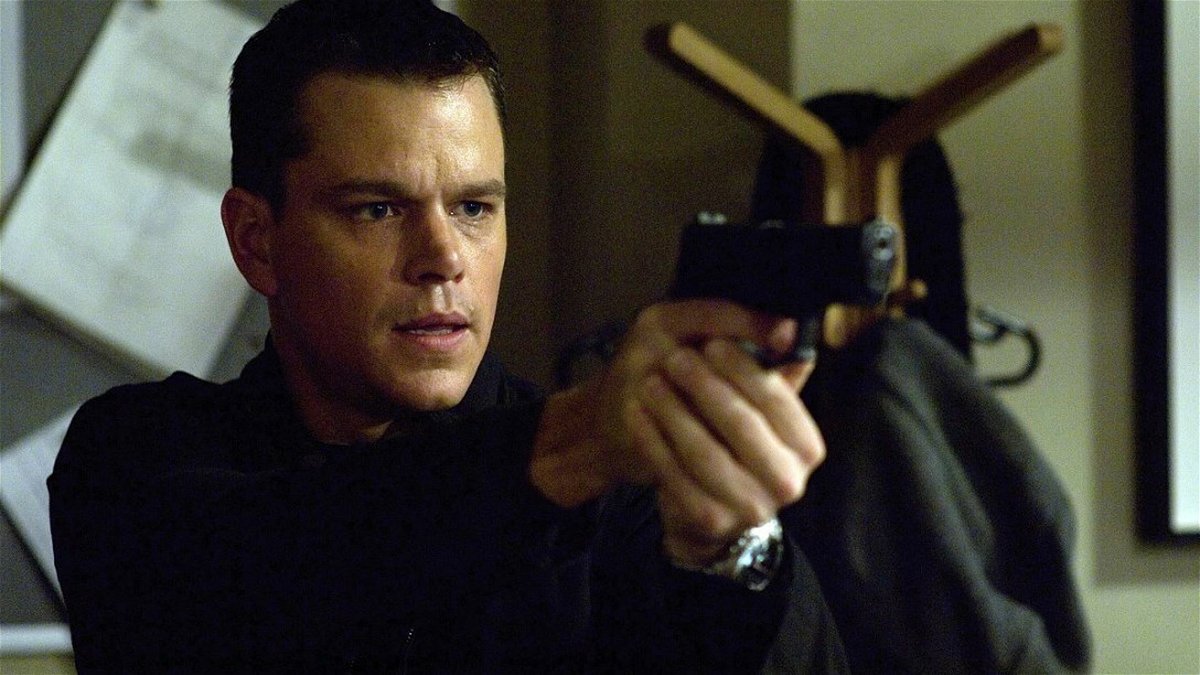 Matt Damon in una scena del film The Bourne Identity