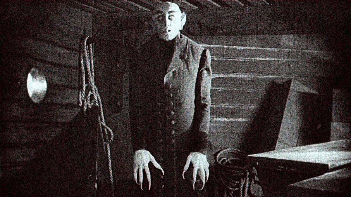 Il Conte Orlok è interpretato da Max Schreck