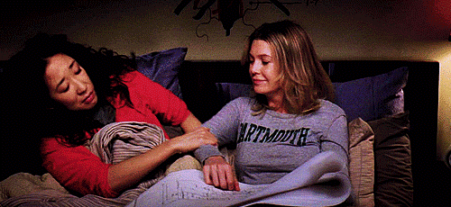 Meredith e Christina si abbracciano