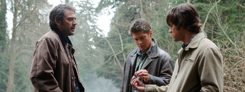 Sam e Dean parlano con John