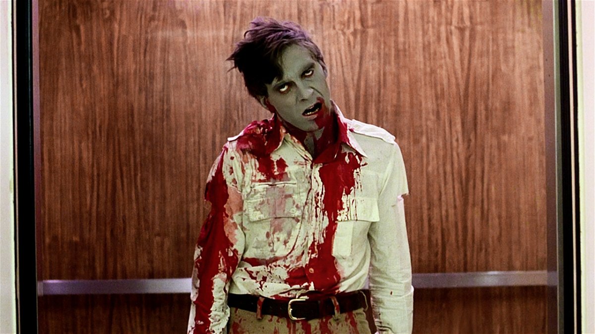 Una zombie dal film Zombi del 1978 di George A. Romero