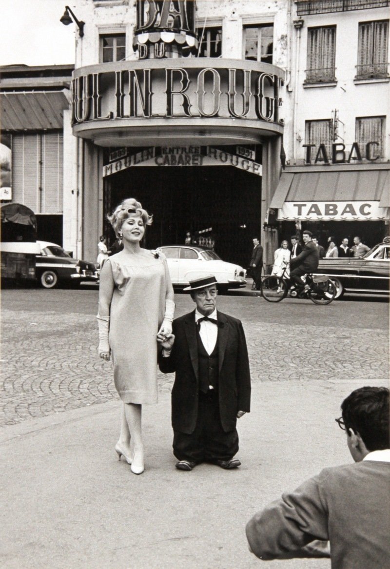 Tza Tza Gabor e Buster Keaton sul set di Moulin Rouge