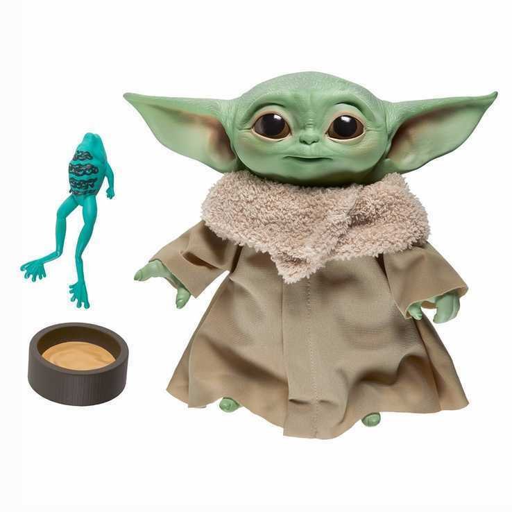 Il giocattolo Baby Yoda Parlante di Hasbro