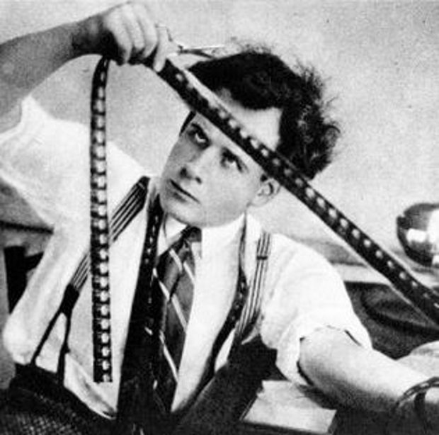 Sergei Eisenstein lavora una pellicola