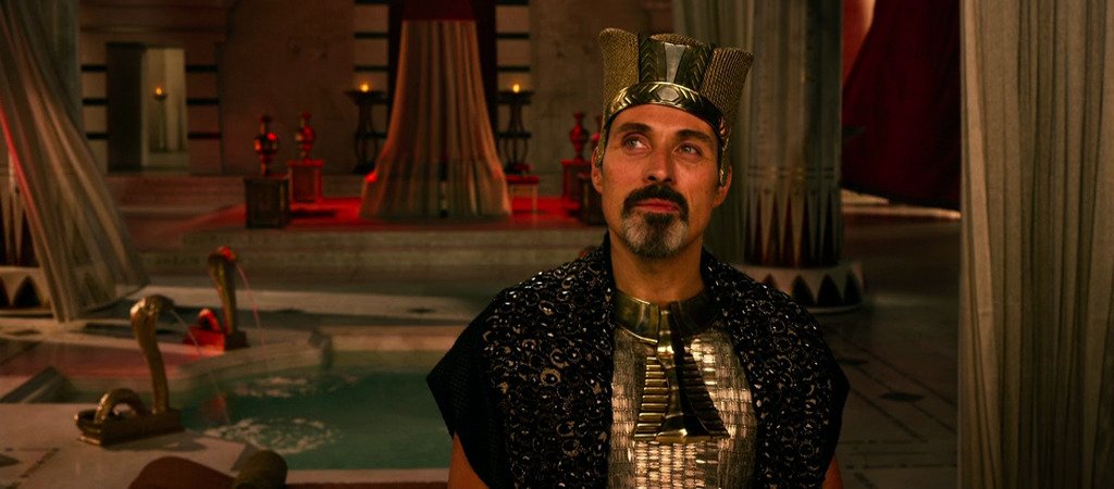 Rufus Sewell in Gods of Egypt