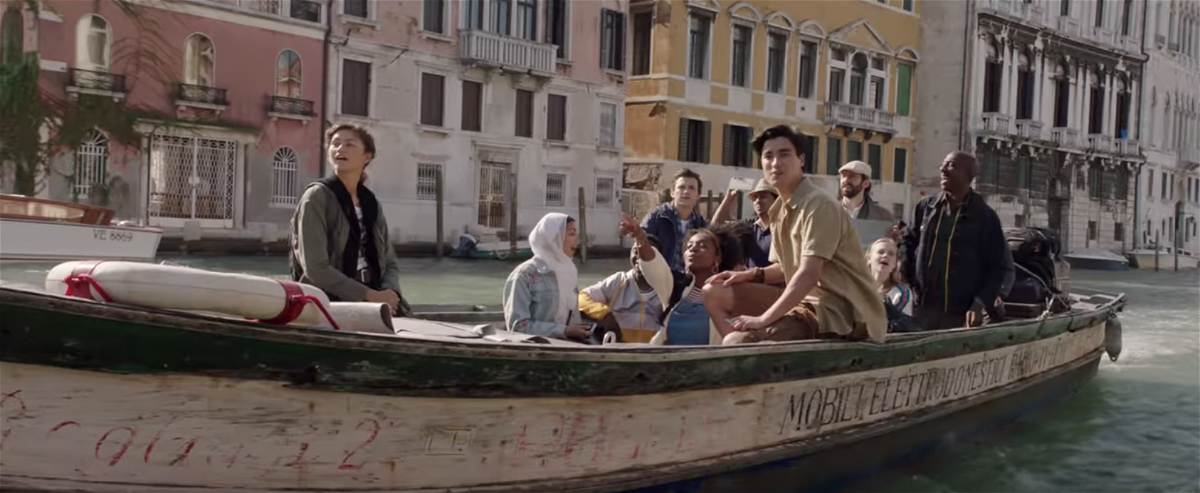 Peter Parker e gli amici in vacanza a Venezia, screen dal trailer di Spider-Man: Far From Home