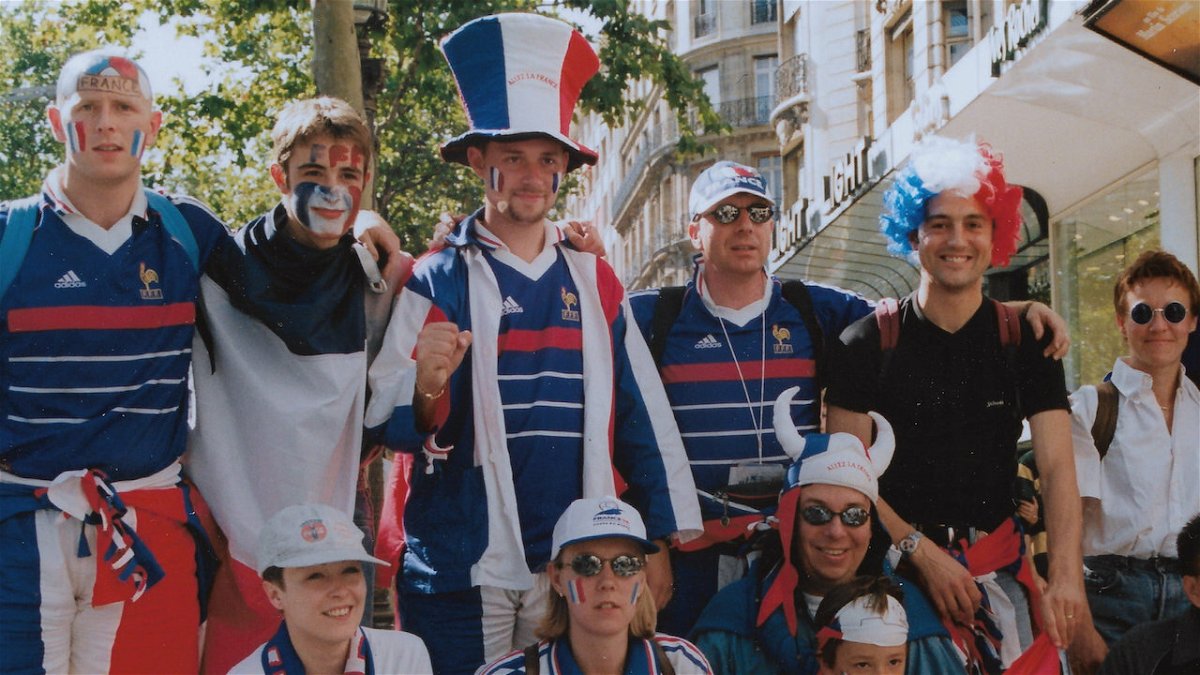Alcuni tifosi della Francia prima della finale della coppa del mondo del 1998