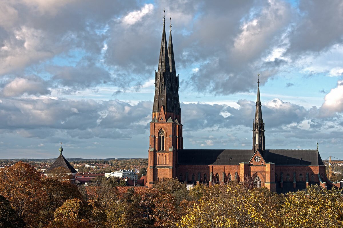 Panoramica della cattedrale di Uppsala (Svezia)