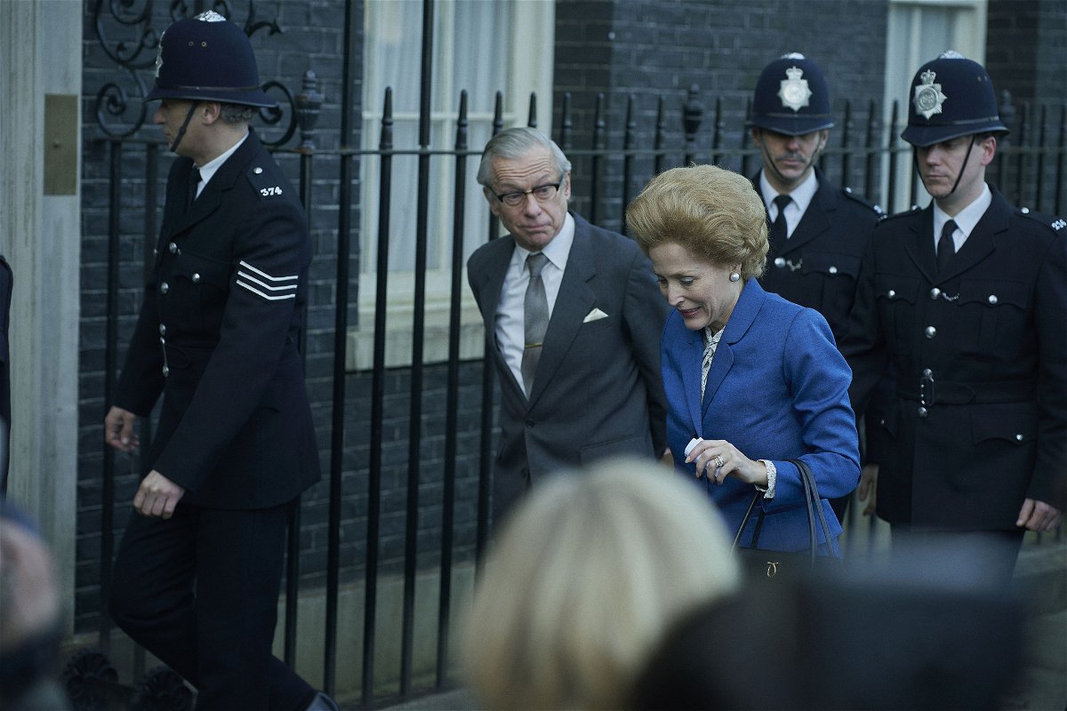La Thatcher che cammina