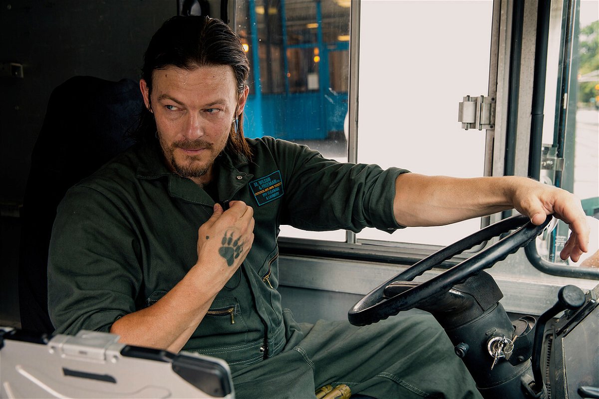 Norman Reedus è Russell Welch in Codice 999