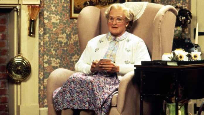 Robin Williams nei panni di Mrs. Doubtfire nell'omonimo film del 1993