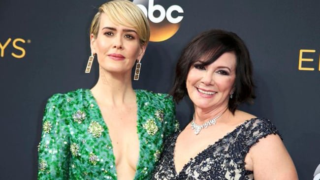 Sarah Paulson e Marcia Clark agli Emmy Awards