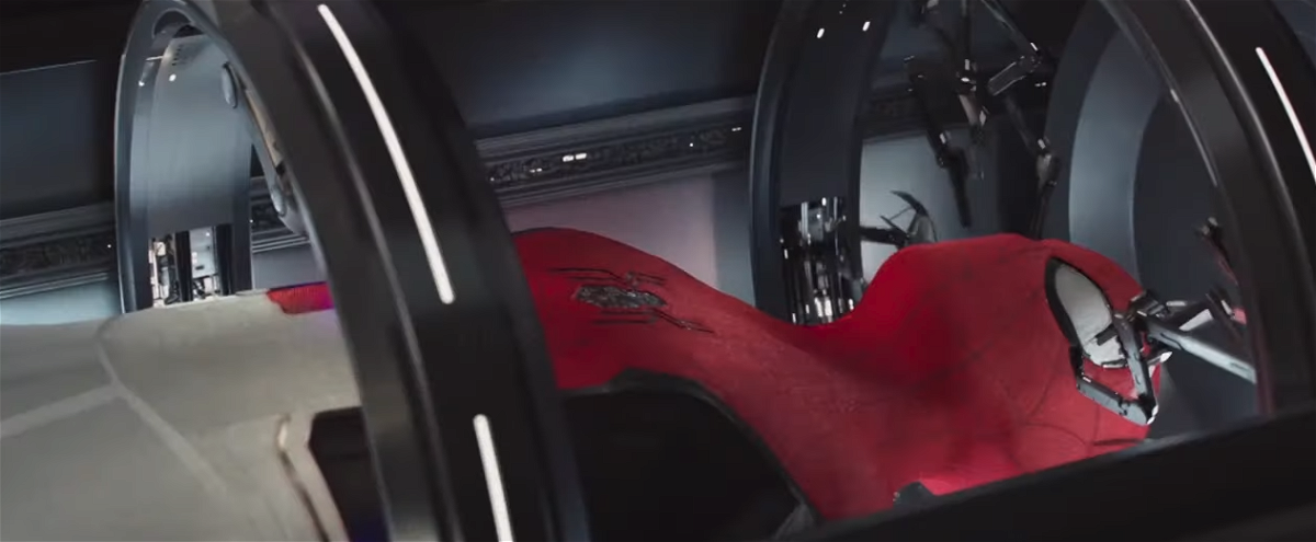 La creazione del nuovo costume di Spider-Man nel trailer di Spider-Man: Far From Home