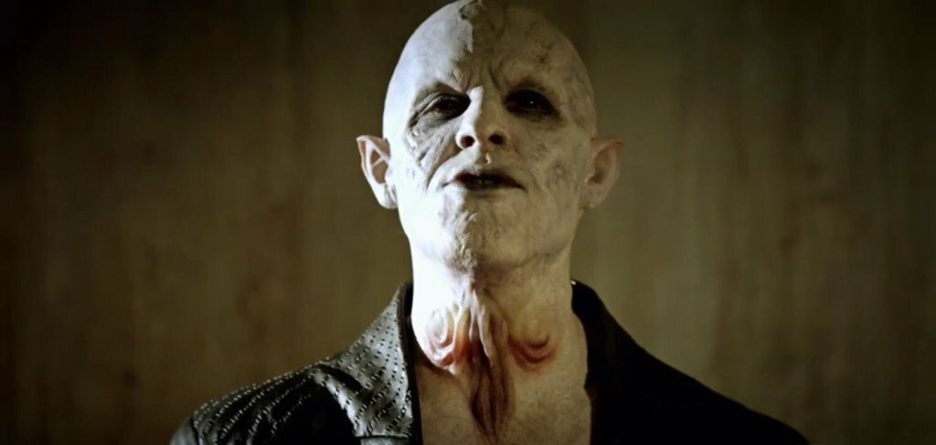 L'attore Jack Kesy interpreta il signore dei vampiri in The Strain.