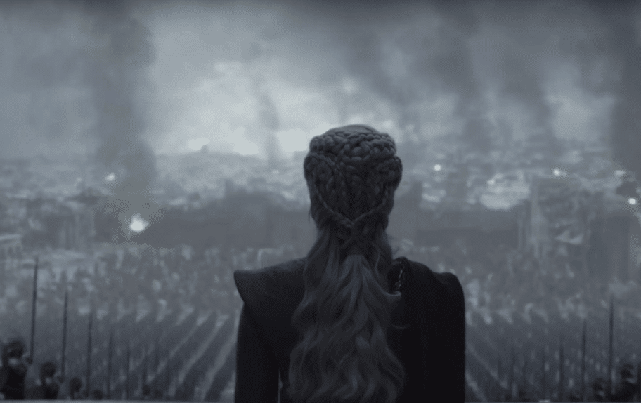 Emilia Clarke nel discorso finale di Daenerys Targaryen