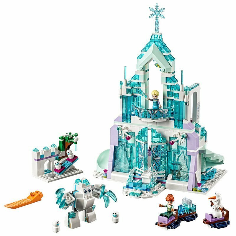 Il contenuto del set di LEGO Il magico castello di ghiaccio di Elsa