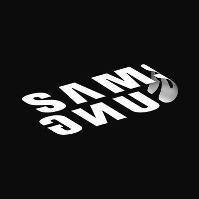 Il logo di Samsung piegato in un lato in un'immagine profilo per le pagine social