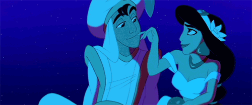 GIF di Aladdin sul tappeto