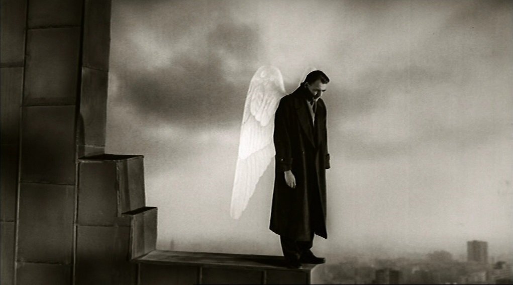 L'angelo protagonista del film di Wim Wenders