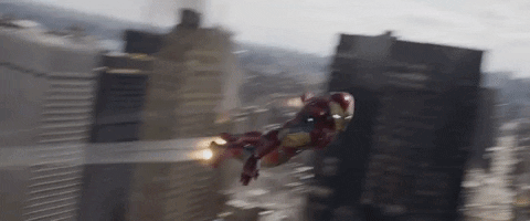 Iron Man in volo sulla città di New York nel film Avengers: Endgame