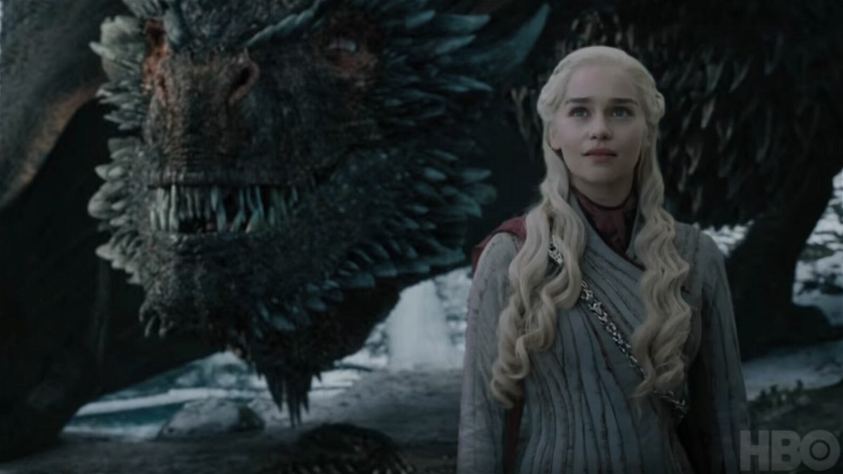 GoT 8x04: Daenerys e Drogon guardano qualcuno