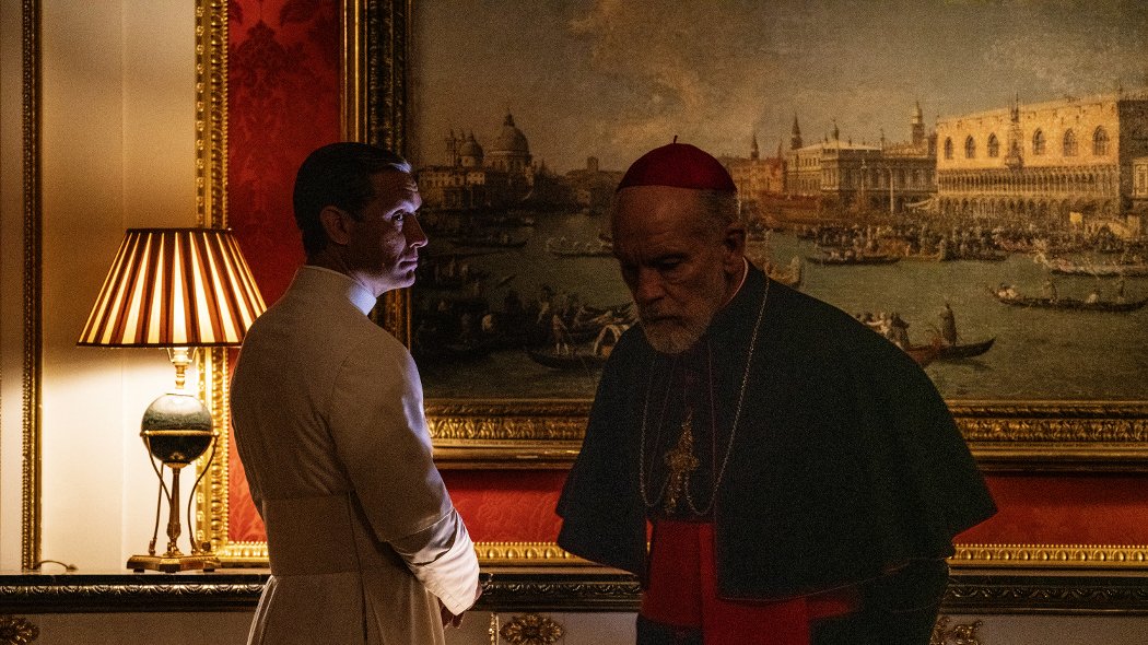 Una scena di The New Pope