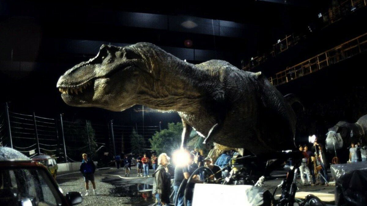 Il set di Jurassic Park con il T-Rex animatronic
