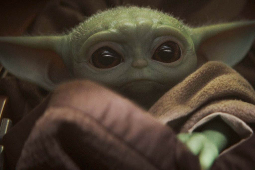 Primo piano di Baby Yoda in The Mandalorian