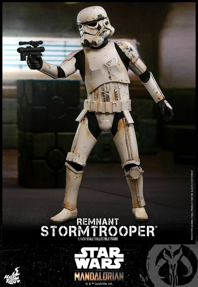 Stormtrooper, la nuova action figure di Hot Toys da The Mandalorian - figura intera