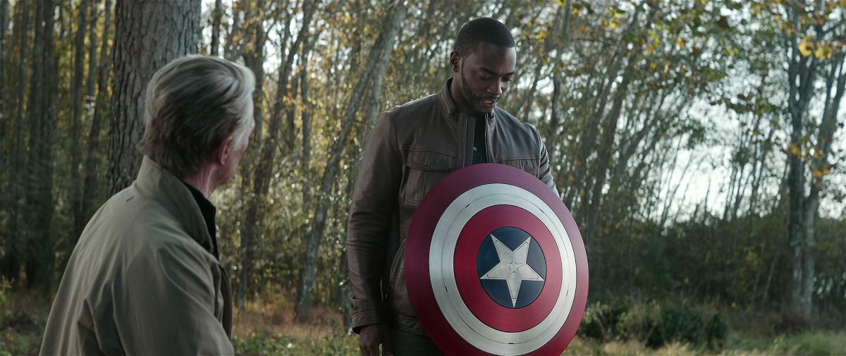 Lo scudo che Steve dona a Sam in Avengers - Endgame