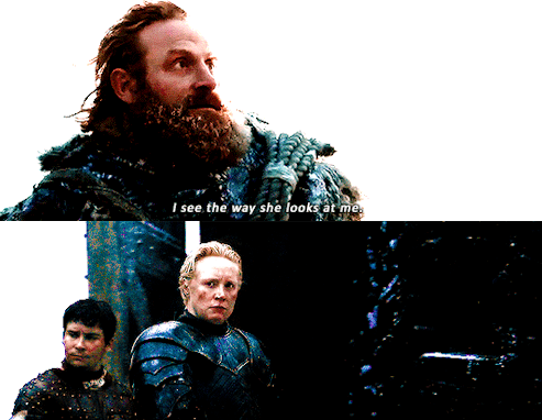 Brienne disgustata mentre Tormunt innamorato