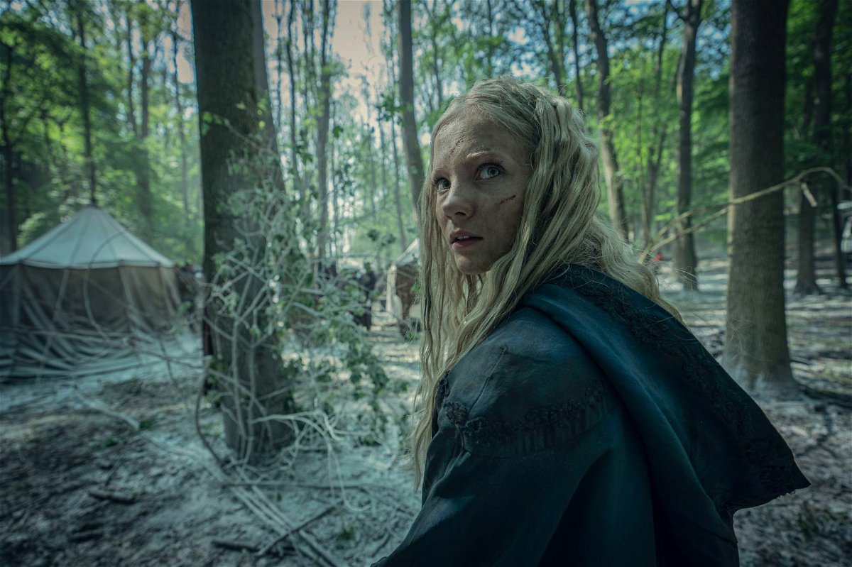 Freya Allan nel secondo episodio di The Witcher