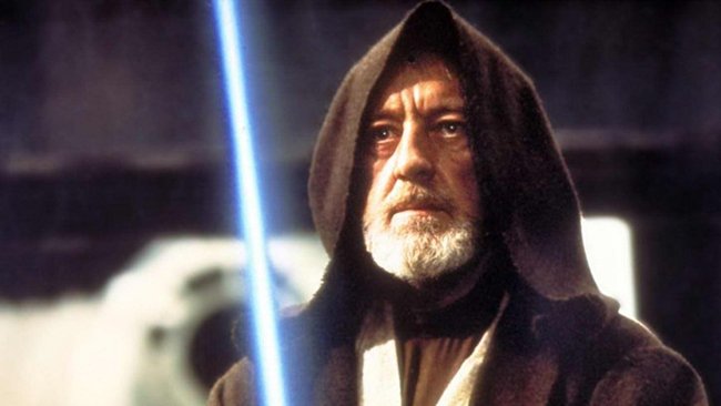 Alec Guinness è Obi-Wan Kenobi nel film Star Wars: Episodio IV - Una nuova speranza