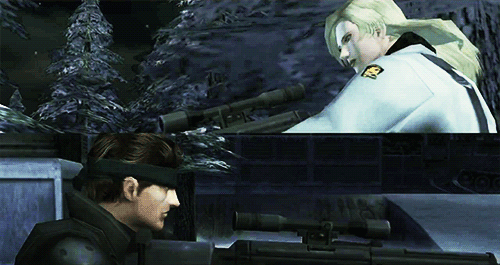 Solid Snake combatte con Sniper Wolf