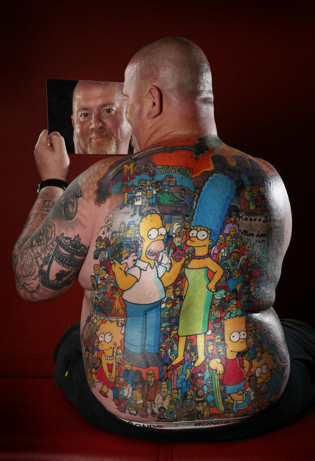 Mike Baxter, orgoglioso del suo tatuaggio dei Simpson