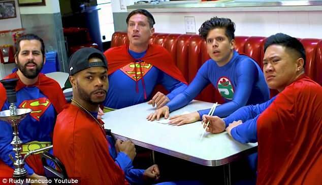 Superman Racist: cinque dei sei Superman presenti nel video di Rudy Mancuso