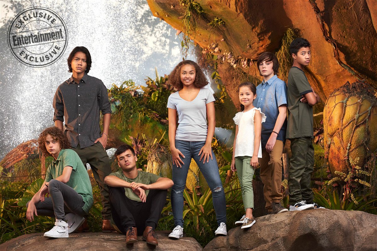 Il giovane cast di Avatar 2 posa per Entertainment Weekly
