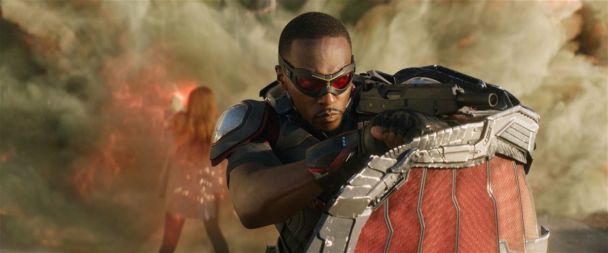 Anthony Mackie come Falcon in Captain America: Civil War