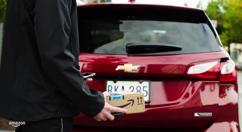 Con il nuovo servizio Amazon Key In-Car i clienti riceveranno la merce ordinata direttamente nel bagagliaio della propria auto
