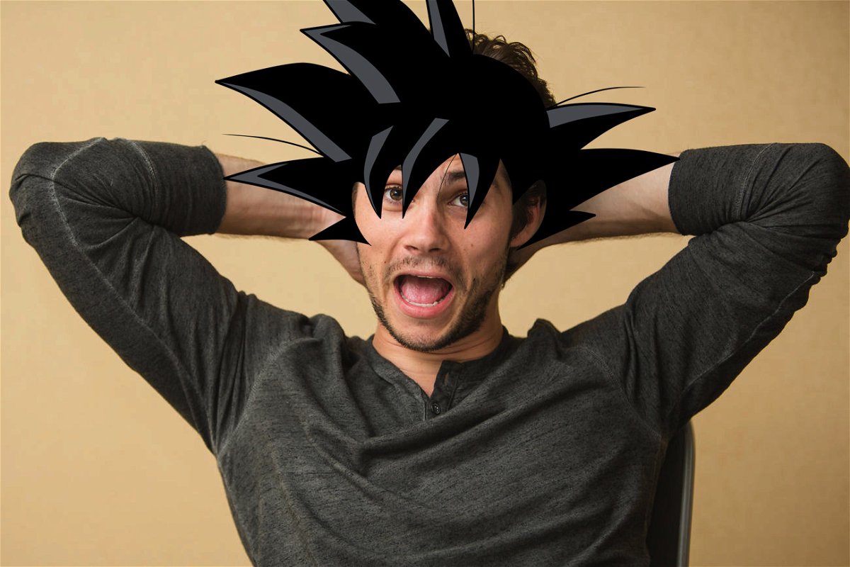 Dylan O'Brien prova una capigliatura alla Goku