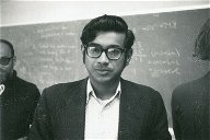Copertina di L'uomo che vide l'infinito: il film sulla vita del matematico Srinivasa Ramanujan