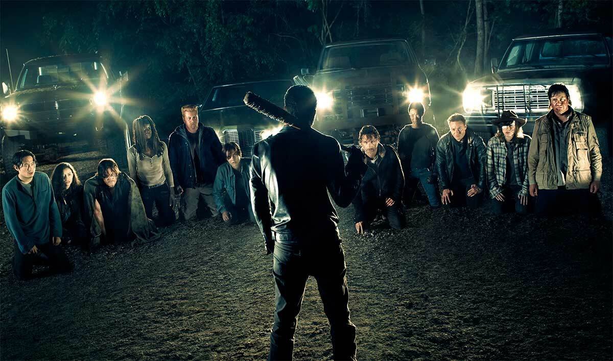 La premiere di The Walking Dead 7 si rivela scioccante