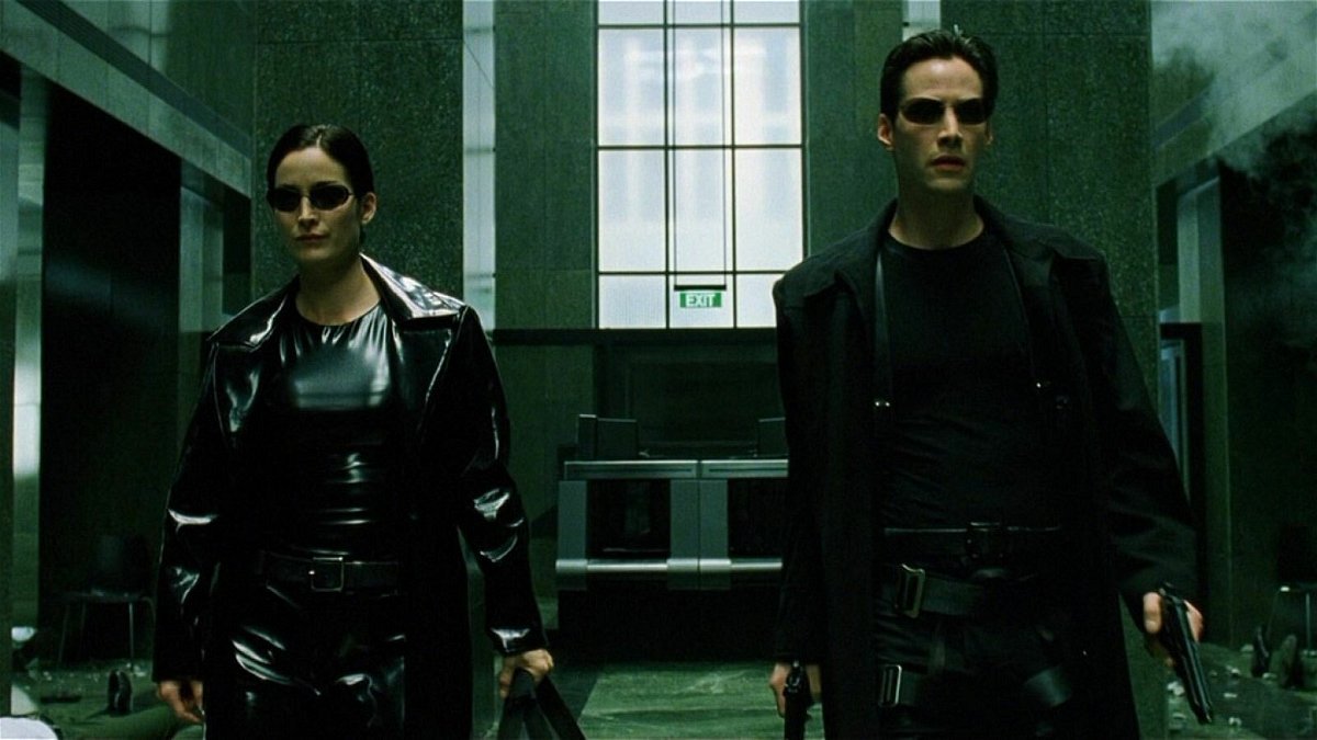 Trinity e Neo, protagonisti della saga di Matrix