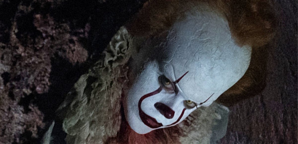 Skarsgård come Pennywise nel film IT