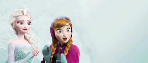 Anna ed Elsa in una GIF di Frozen